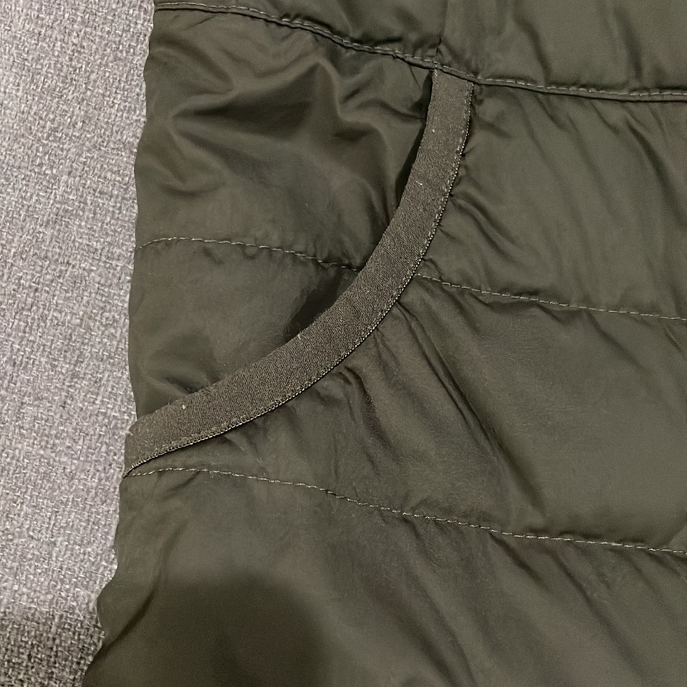 North Face Girls Dark Olive Green Puffer thin Goose Down Coat - Picture 9 of 14